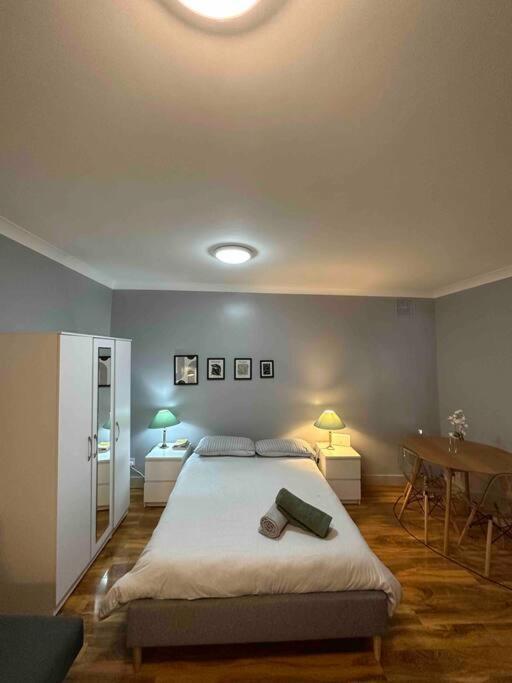 Central Ground Floor Studio Лондон Екстер'єр фото